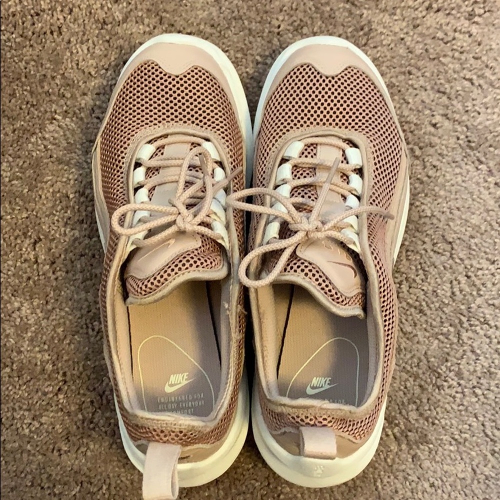 nike air max shoes